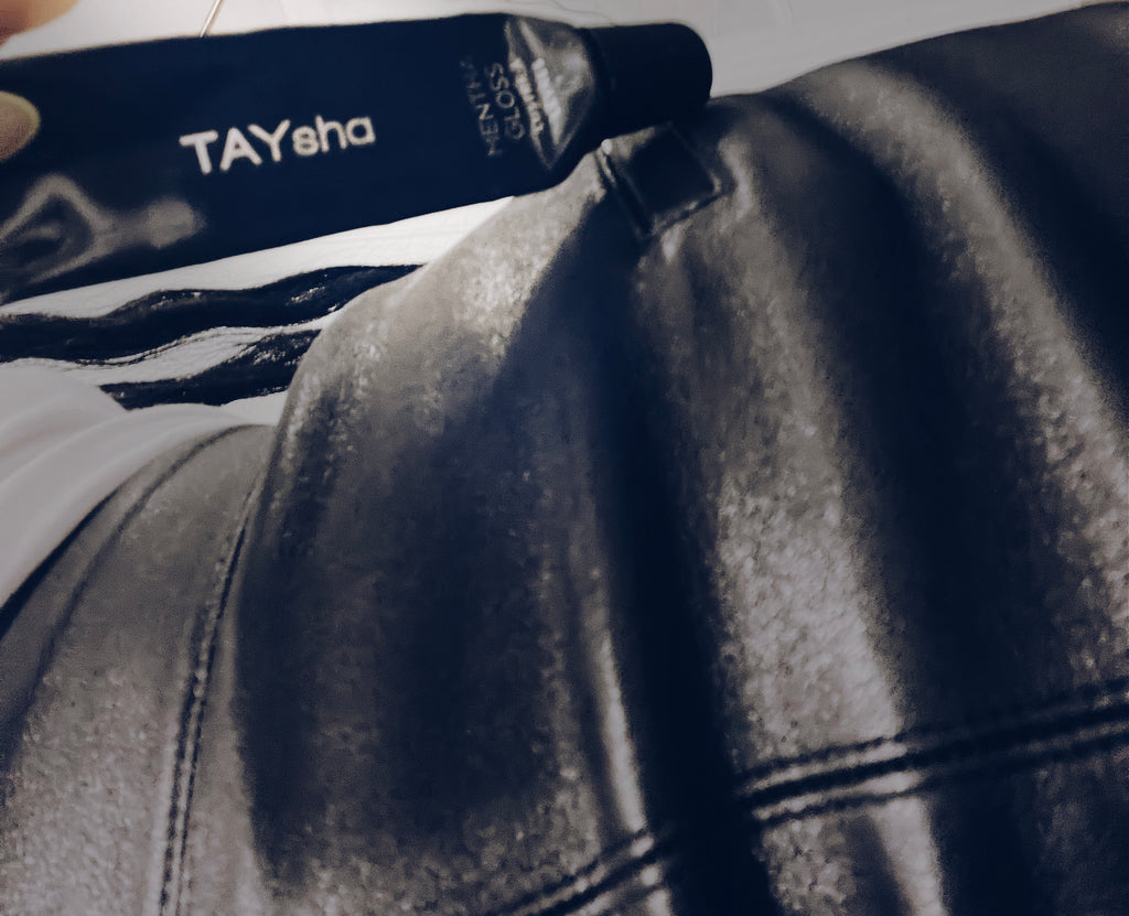 Happy TAYstudios Tues :) BeauTAYful TAYsearchers