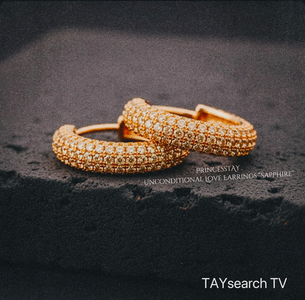 Buenos Dias BeauTAYful TAYsearchers. It’s TAYstudios Tuesday. MooChaCha Core #MunichEdition :)