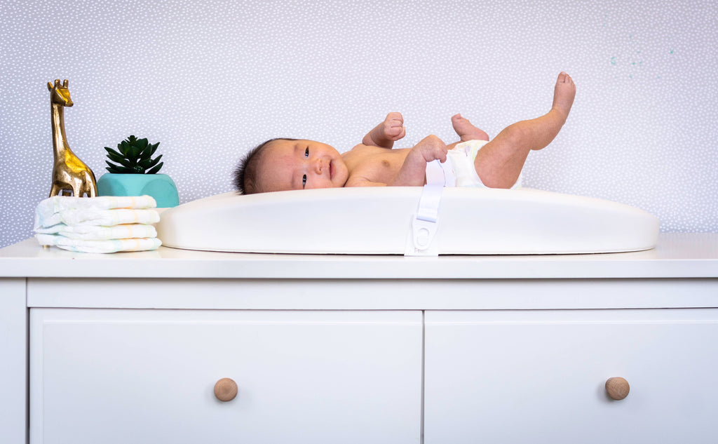 Hatch Grow Smart Changing Pad & Scale