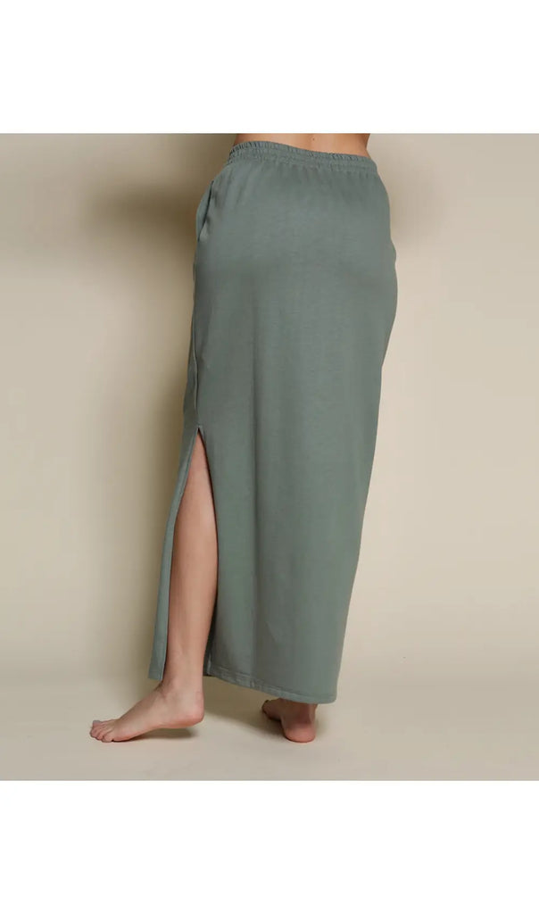 SIMPLE CHIC SKIRT