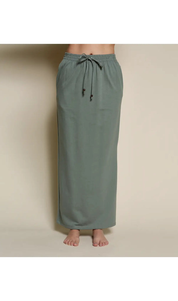 SIMPLE CHIC SKIRT