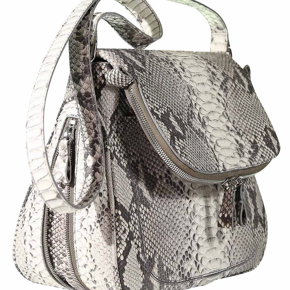 Don’t shoot the messenger TAYbag