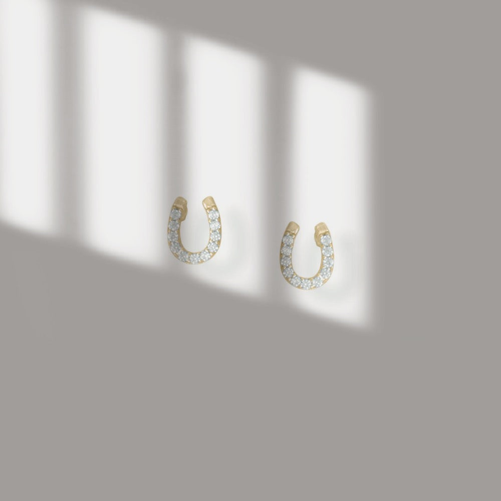 Saratoga Springs Horse Shoe Studs